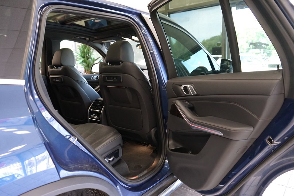 Used 2019 BMW X5 xDrive40i AWD/4WD image 56