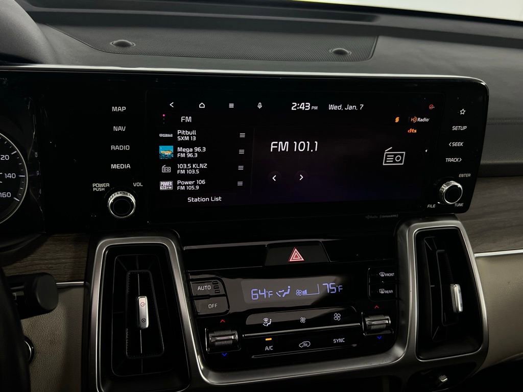 Used 2023 Kia Sorento EX w/ Panoramic Sunroof Package image 18