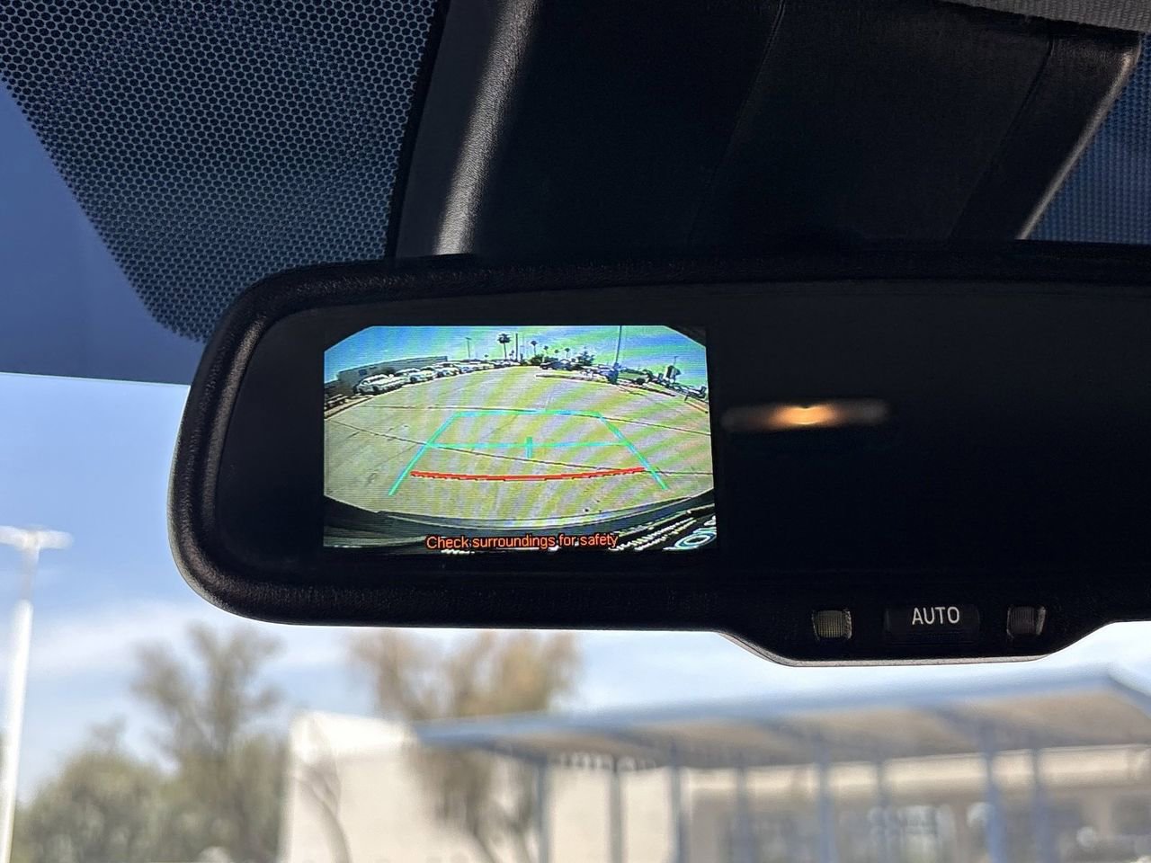 Used 2018 Toyota C-HR XLE FWD image 21