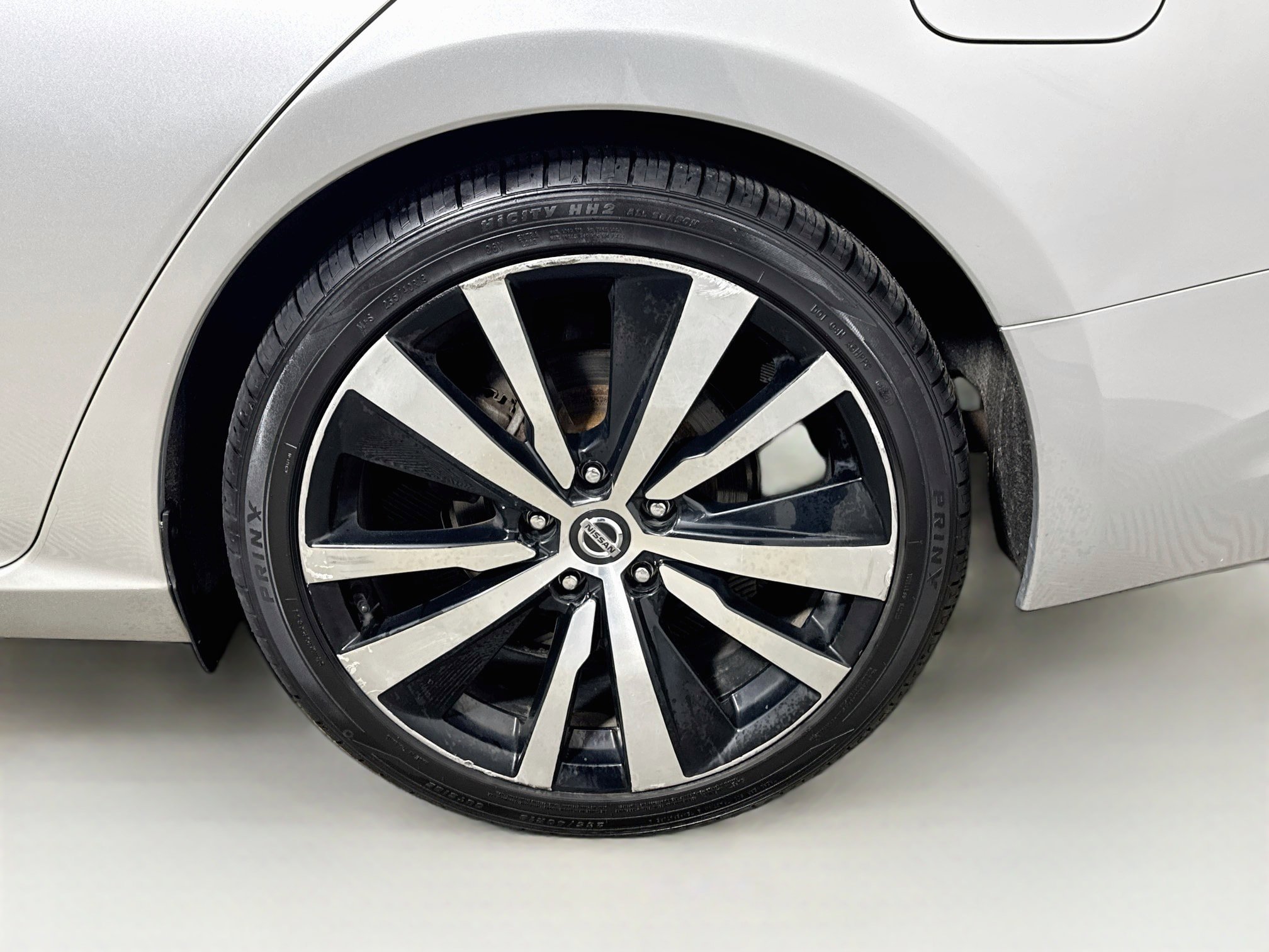 Used 2020 Nissan Altima 2.5 SR FWD image 25