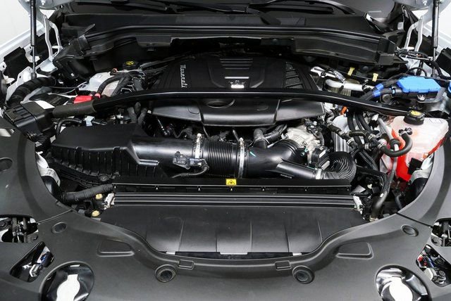 Used 2023 Maserati Grecale Modena image 37