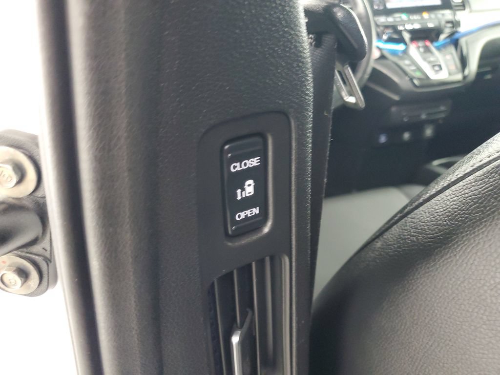 Used 2023 Honda Odyssey Touring image 14