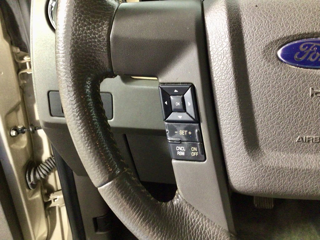 Used 2013 Ford F150 XLT w/ Mid Equipment Group image 18