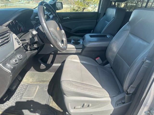 Used 2015 Chevrolet Suburban LT AWD/4WD image 29