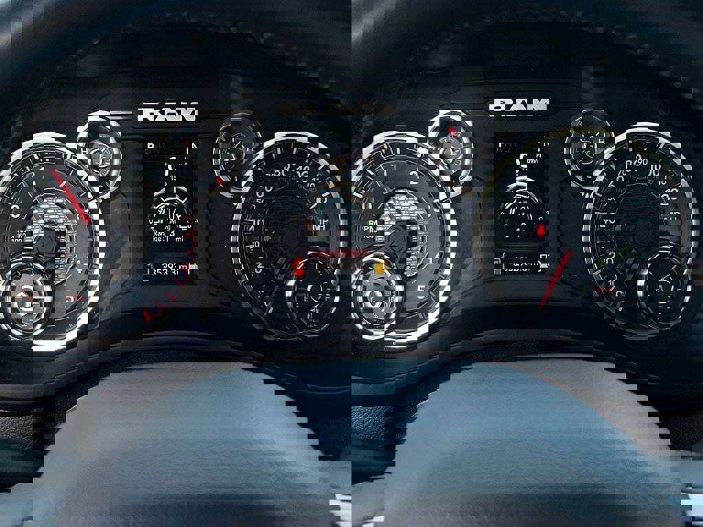 Used 2024 RAM 2500 Big Horn image 10