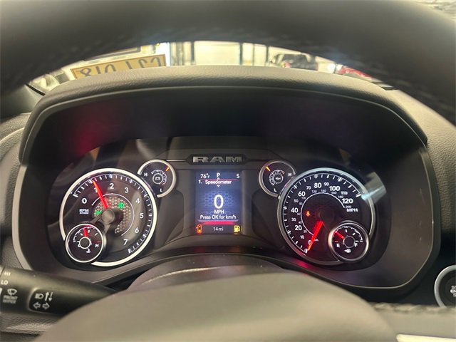 New 2026 RAM 1500 4x4 Crew Cab image 23