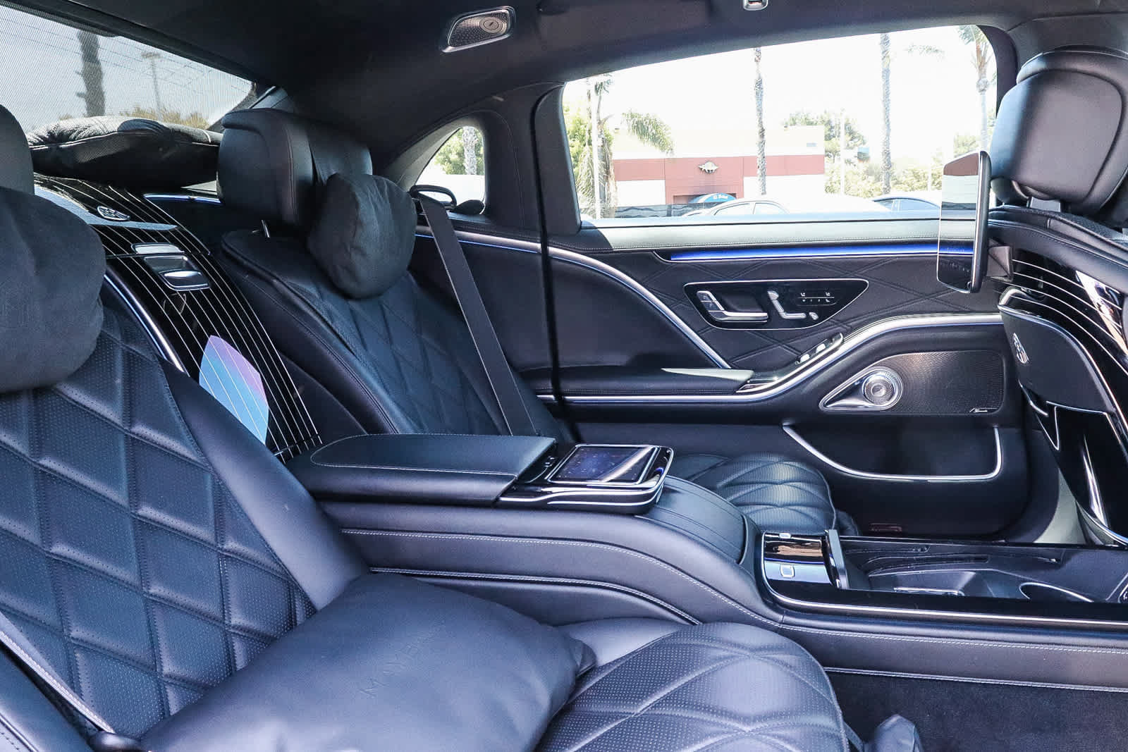 Used 2022 Mercedes-Benz Maybach S 580 4MATIC image 36