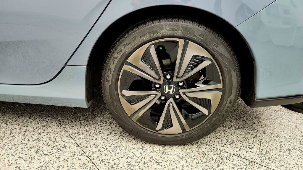 Used 2017 Honda Civic EX image 9