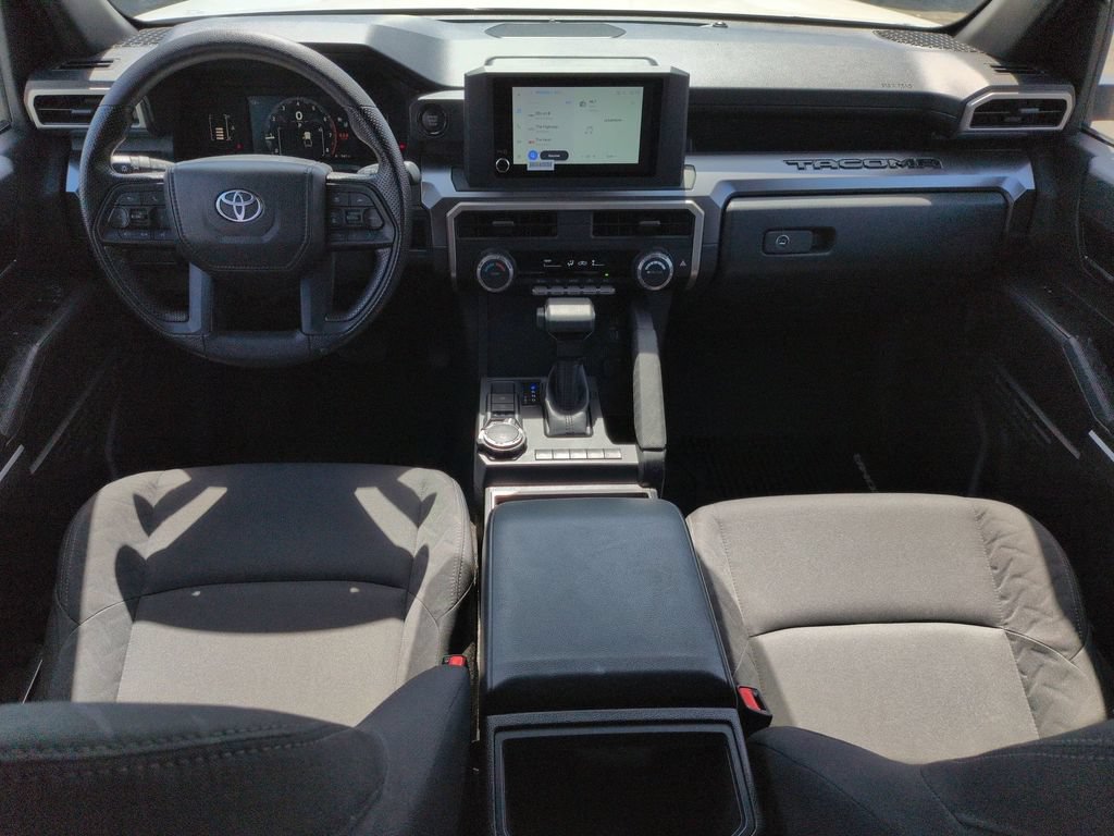 Used 2025 Toyota Tacoma SR5 AWD/4WD image 14