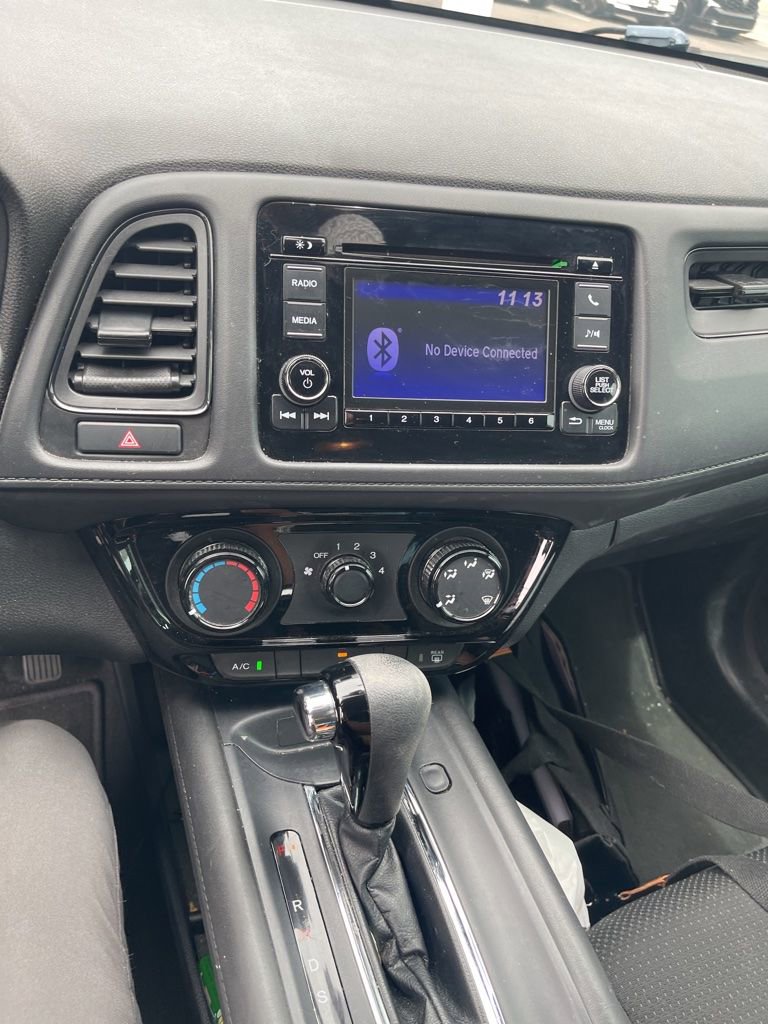 Used 2021 Honda HR-V LX image 4