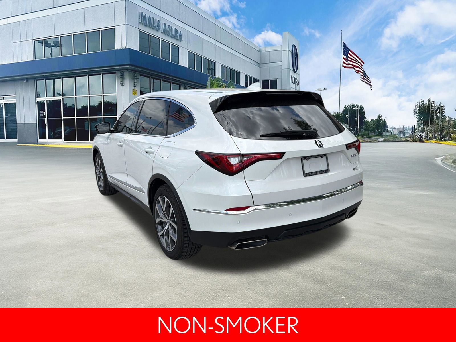 Used 2024 Acura MDX FWD w/ Technology Package image 6