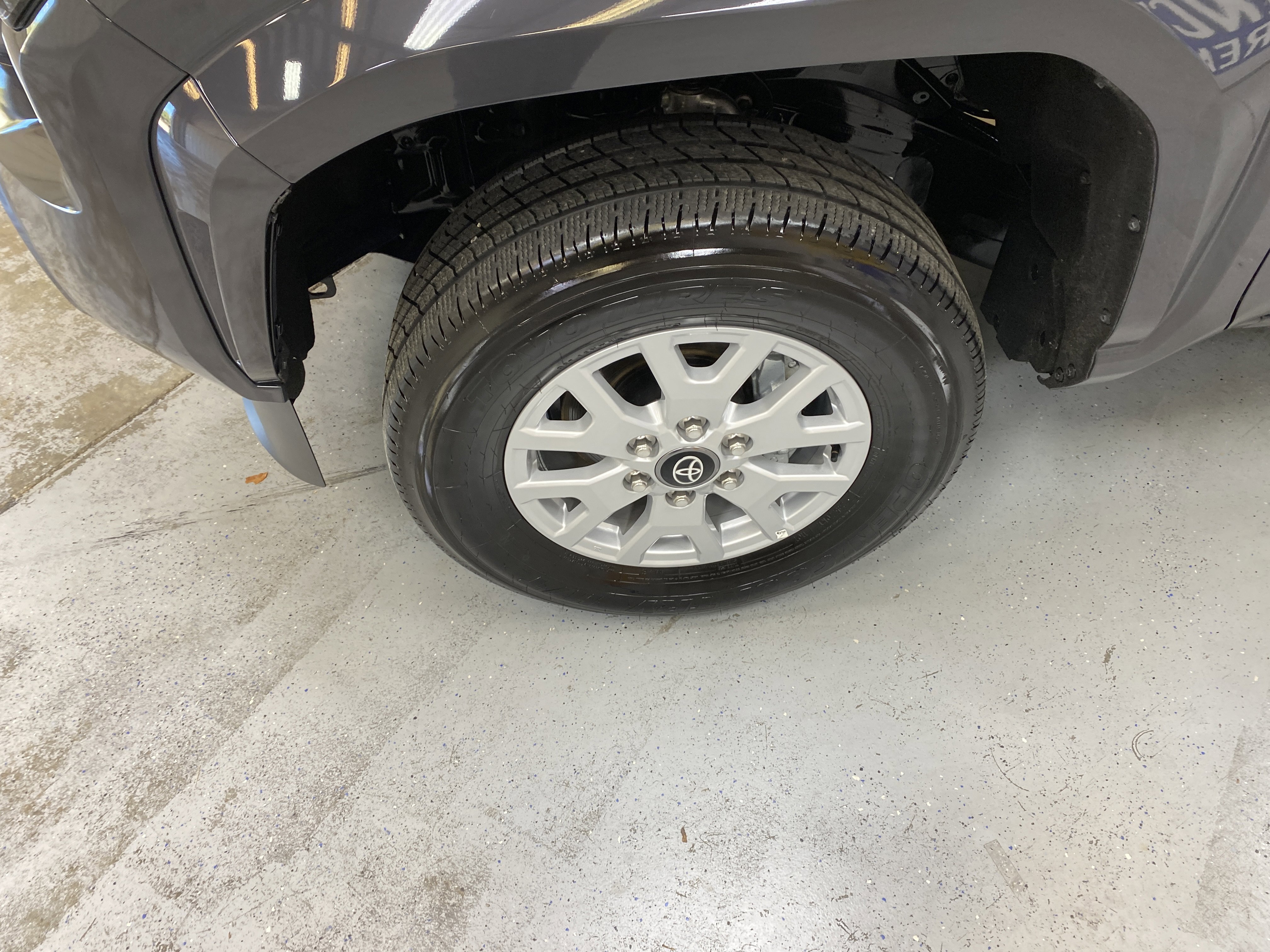 Used 2025 Toyota Tacoma SR5 image 11