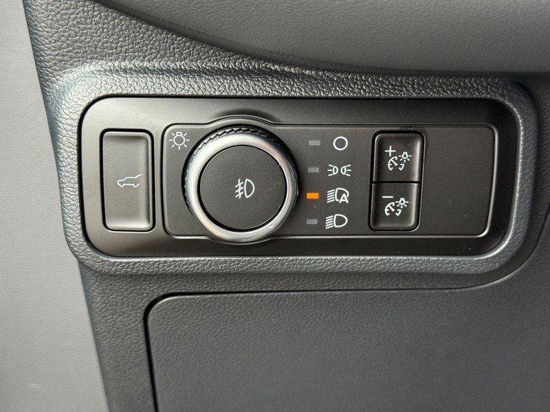 New 2026 Ford Explorer Active w/ Active Comfort Package image 21