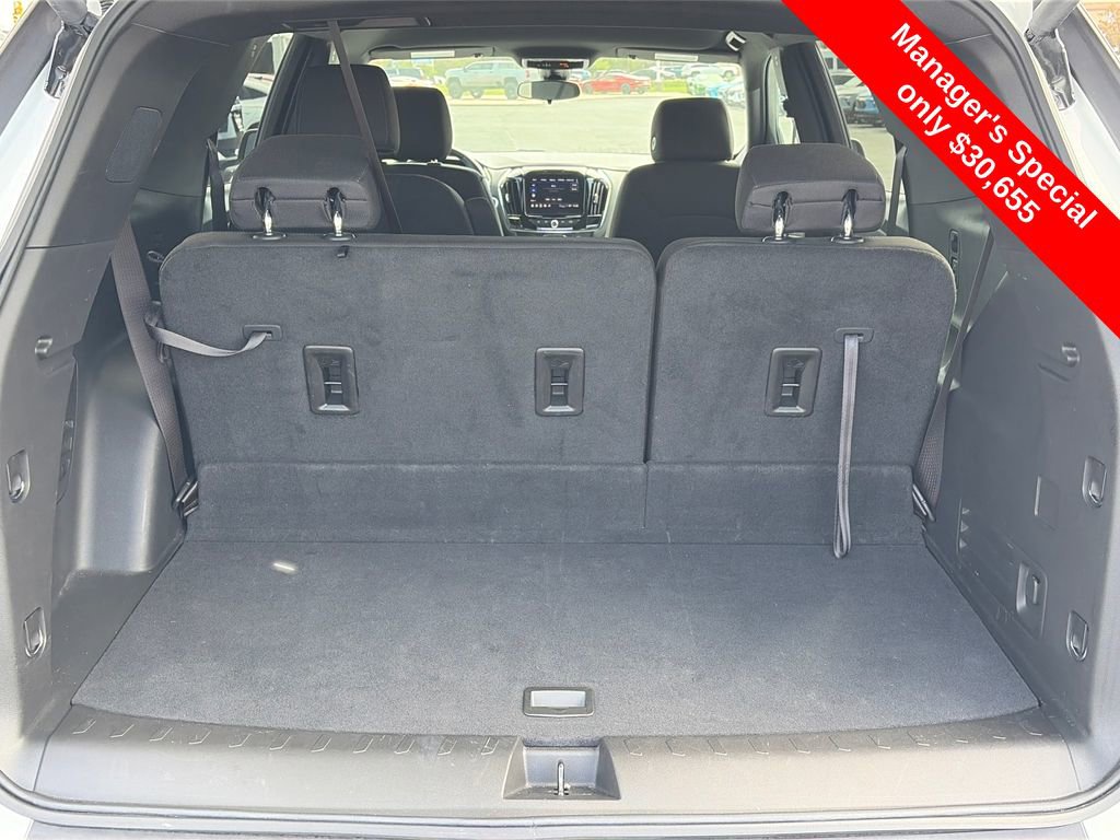 Used 2024 Chevrolet Traverse LT FWD image 5