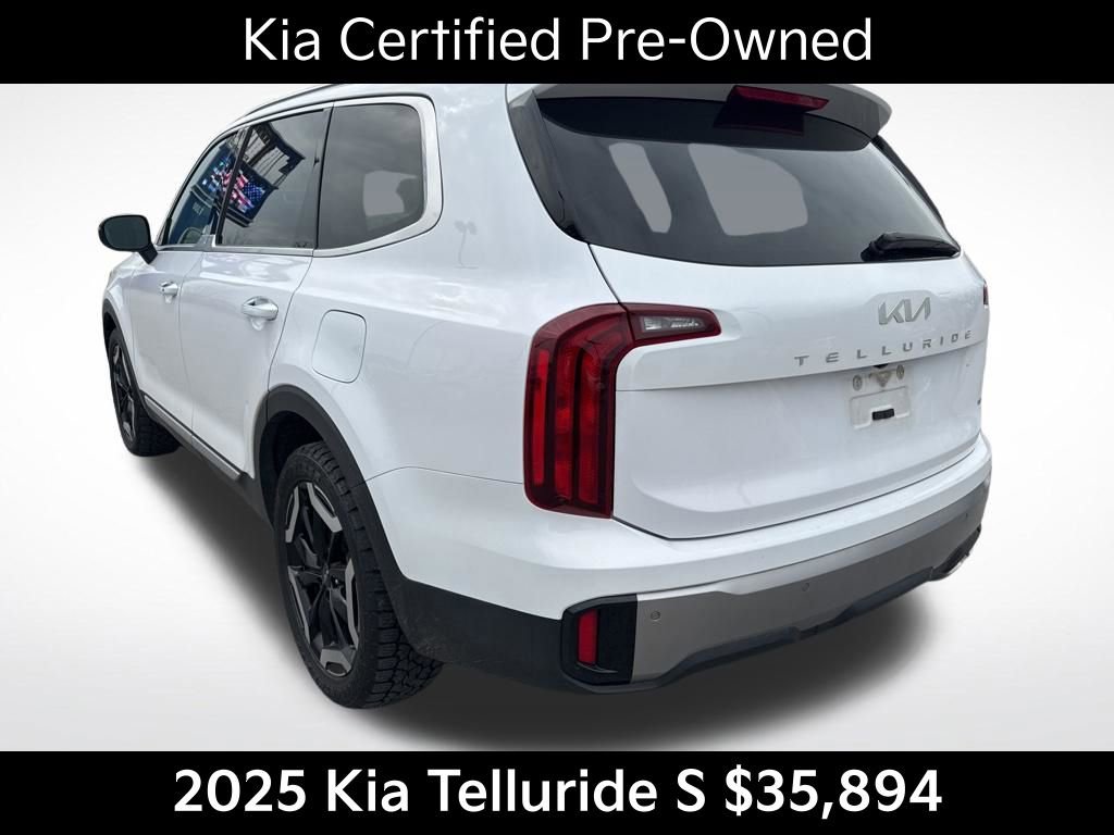 Certified 2025 Kia Telluride S image 6