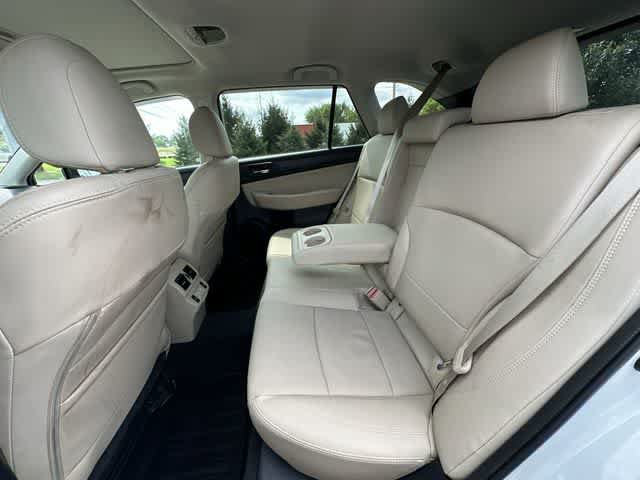 Used 2019 Subaru Outback 3.6R Limited AWD/4WD image 19