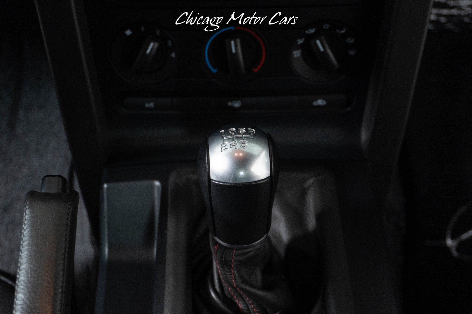 Used 2007 Ford Mustang Shelby GT500 RWD image 38