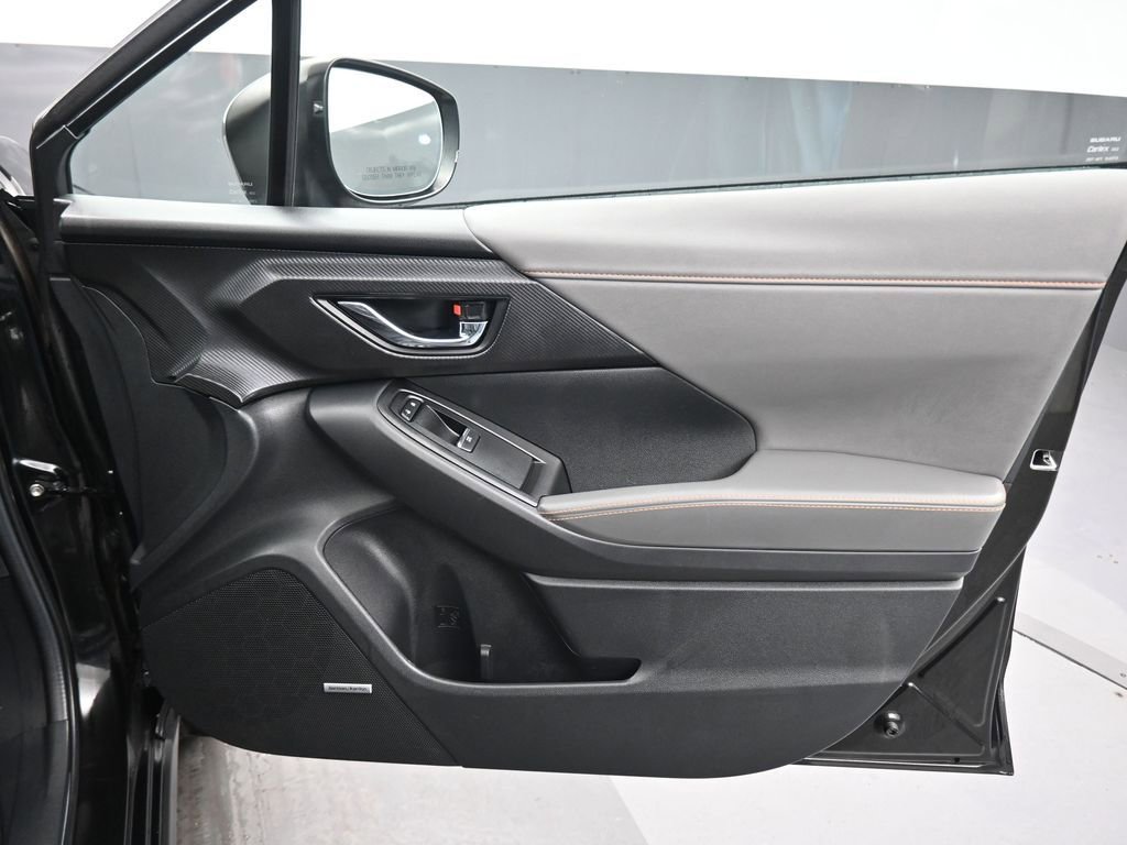 Used 2024 Subaru Crosstrek 2.5i Limited w/ Crosstrek Mirror Package image 37