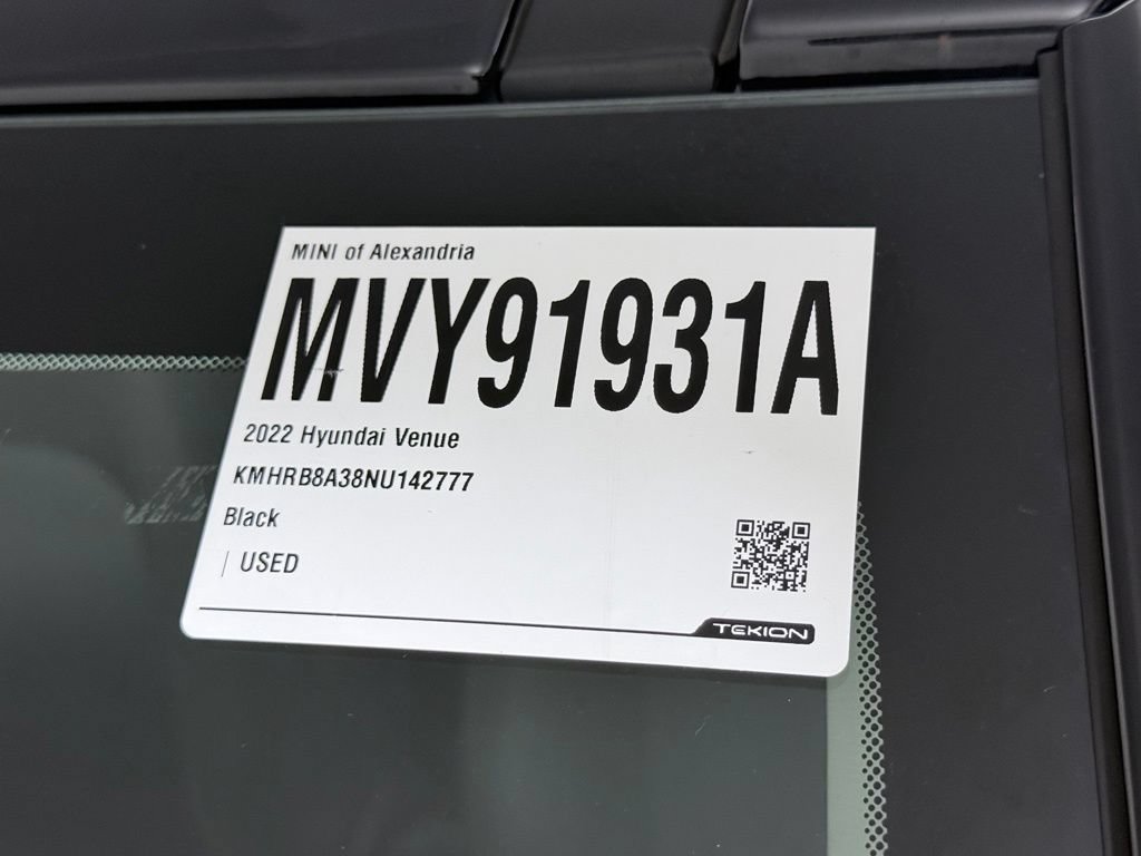 Used 2022 Hyundai Venue SE FWD image 30