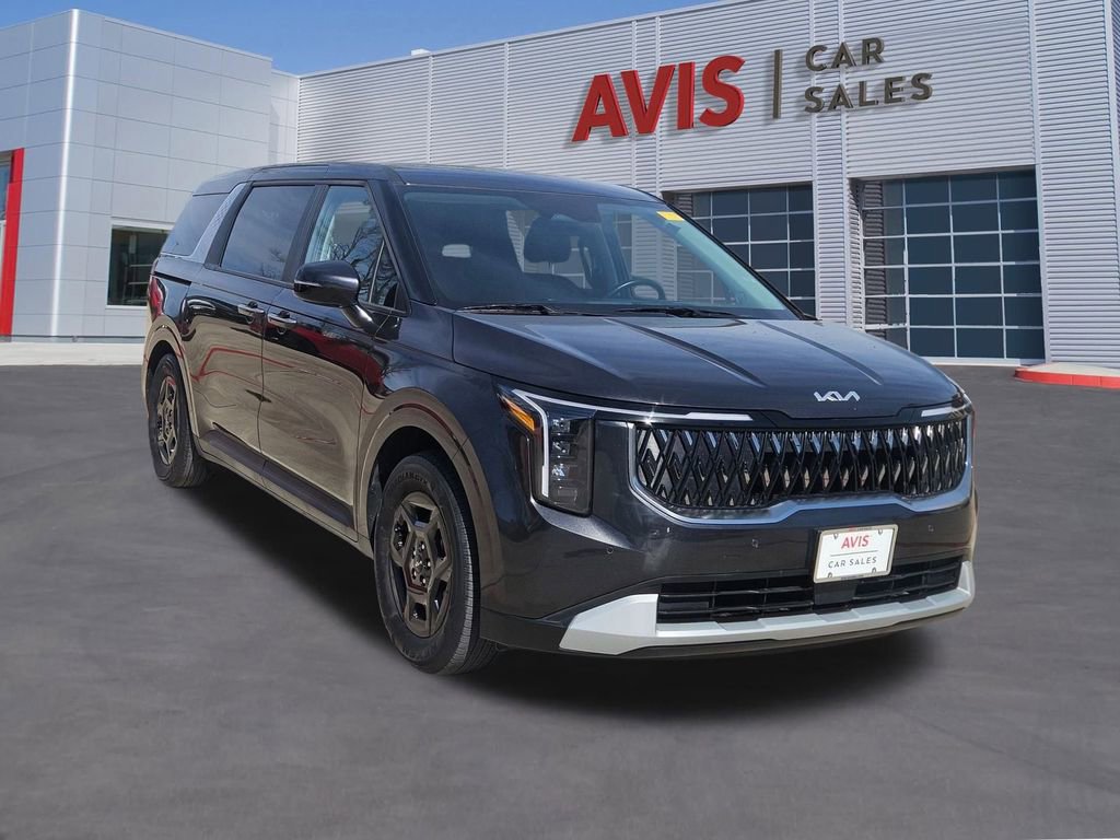Used 2025 Kia Carnival image 9