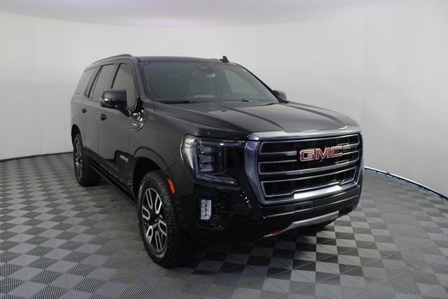 Used 2023 GMC Yukon AT4 w/ Technology Package image 31