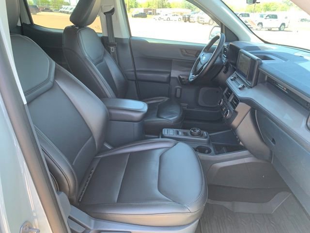 Used 2024 Ford Maverick Lariat w/ Black Appearance Package FWD image 28