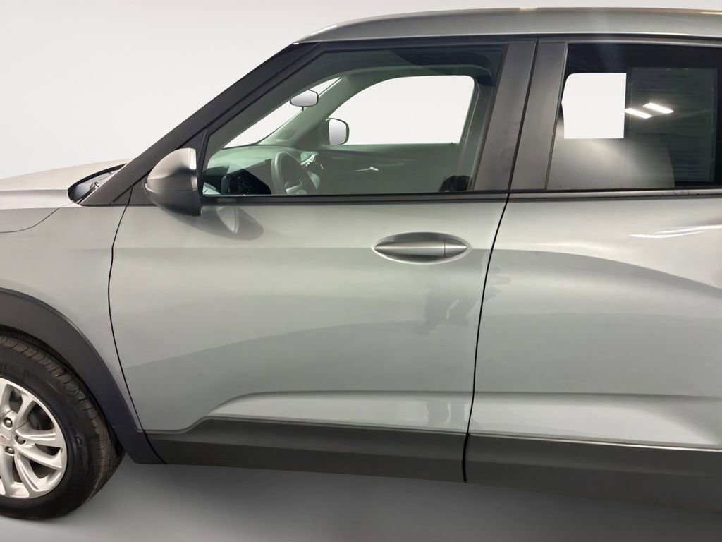 Used 2024 Chevrolet TrailBlazer LS w/ LS Convenience Package image 12
