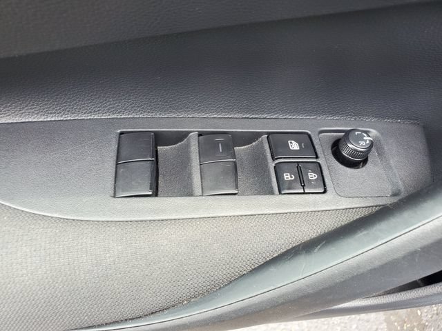 Certified 2025 Toyota Corolla LE FWD image 14