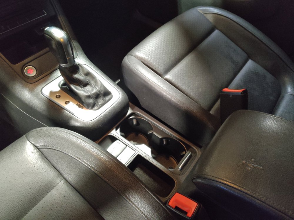 Used 2016 Volkswagen Tiguan S image 26