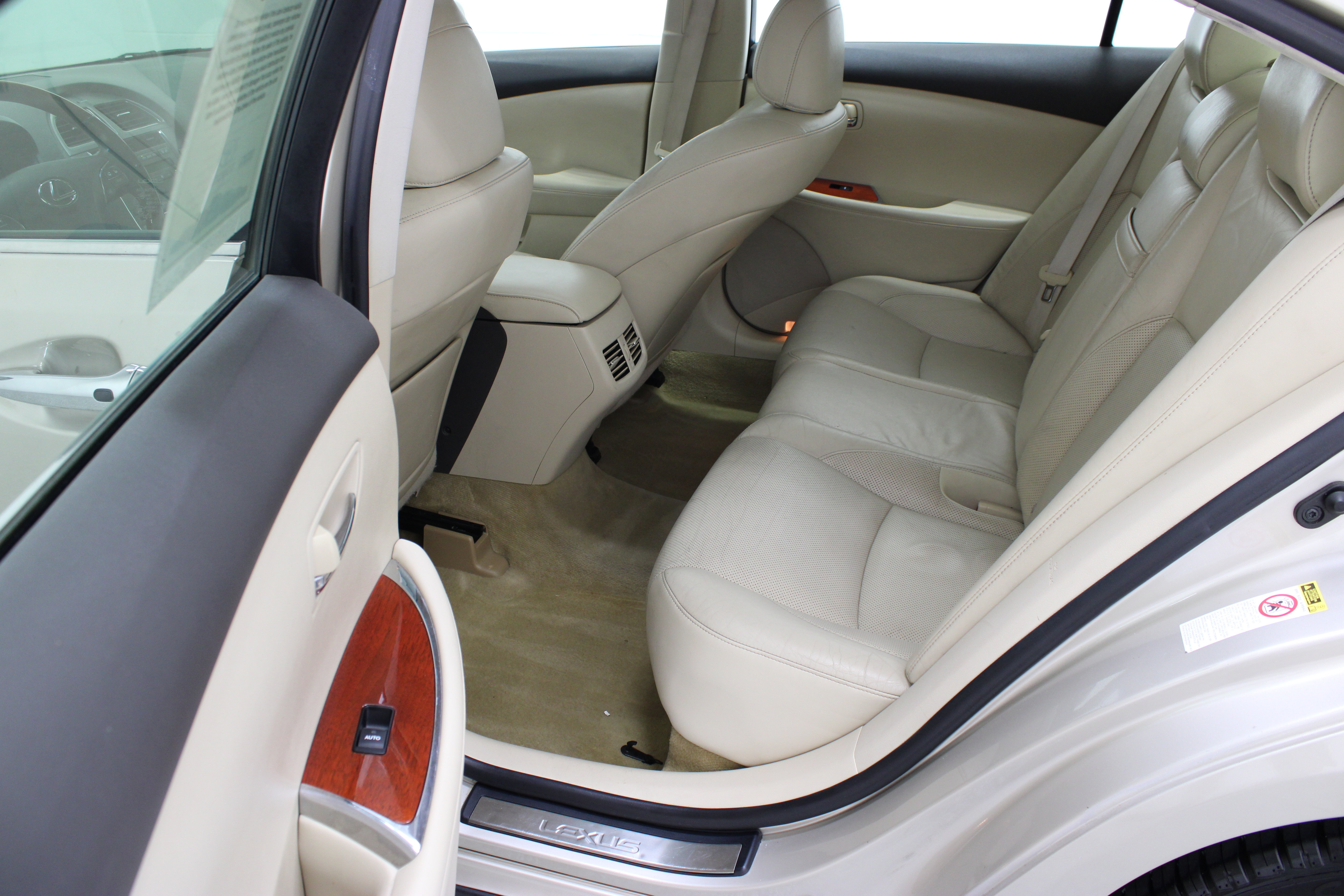 Used 2012 Lexus ES 350 FWD image 27