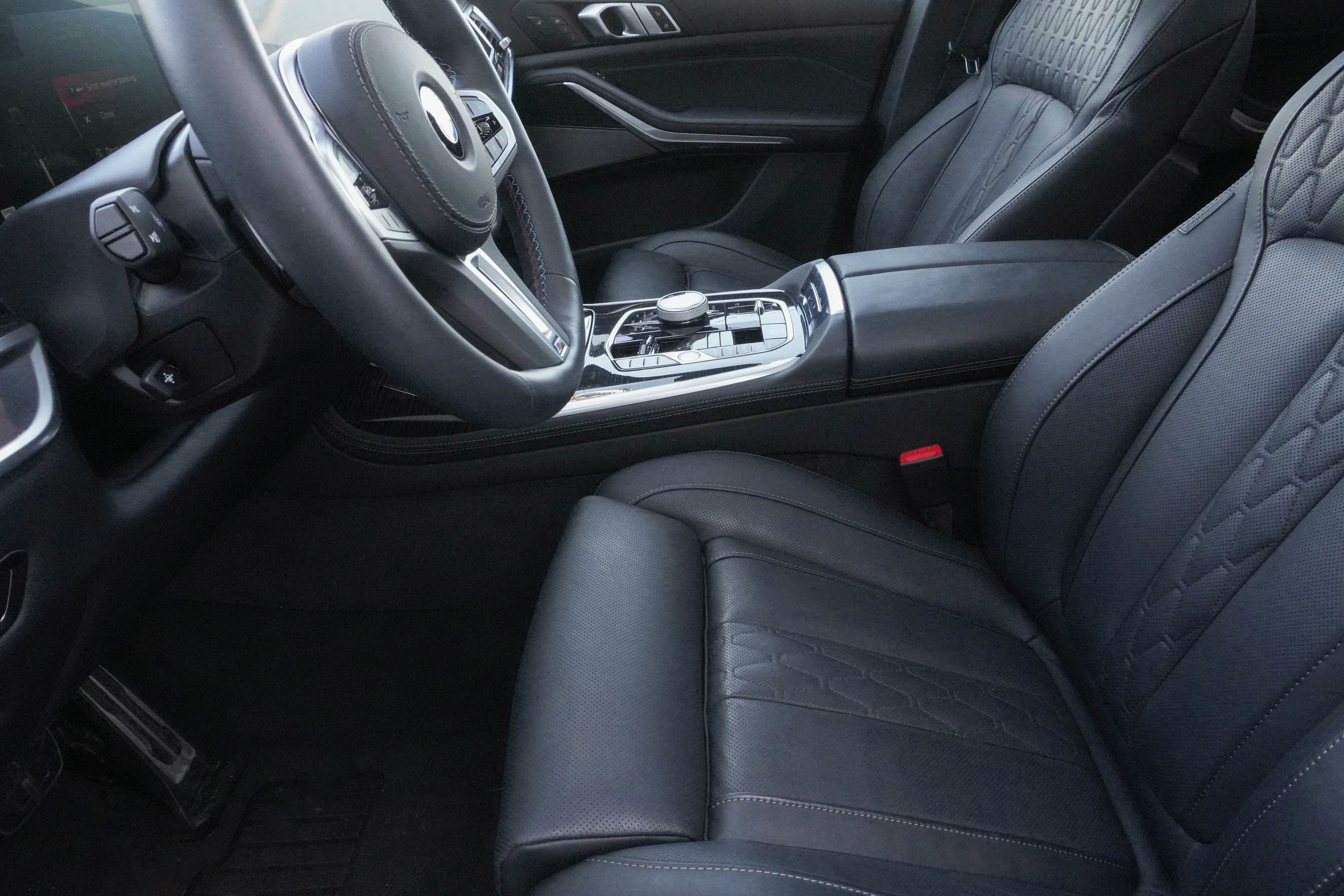 Used 2026 BMW X7 M60i image 12