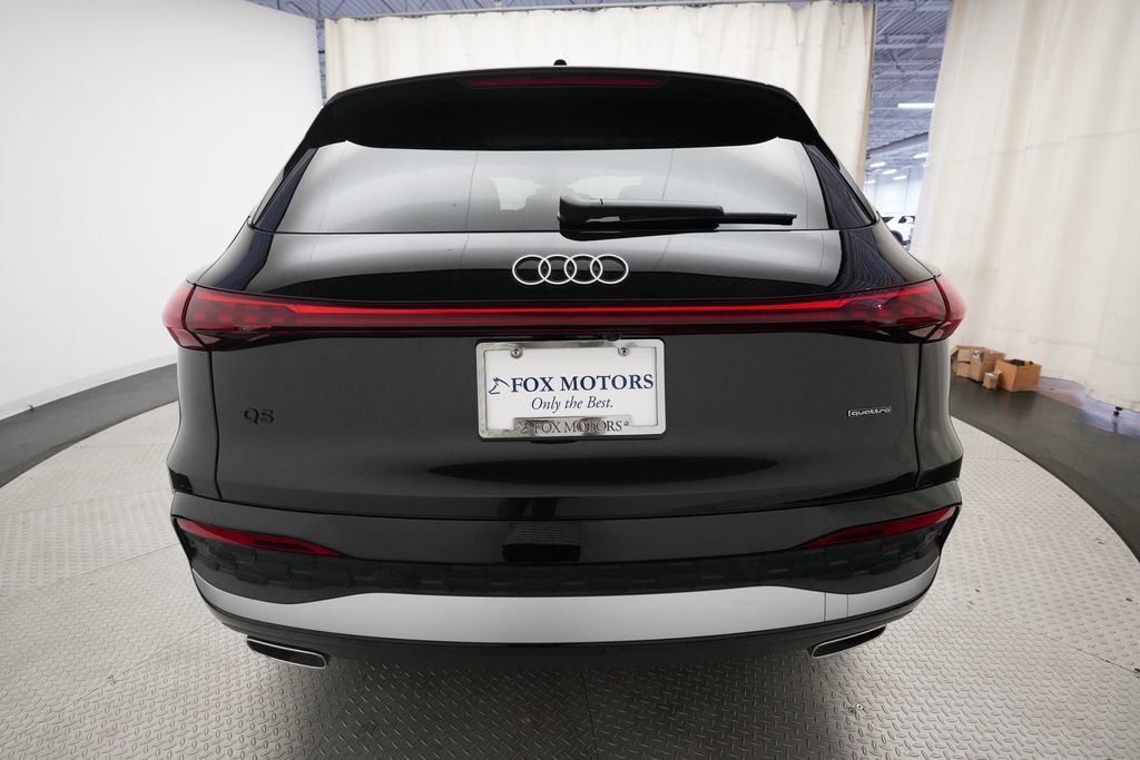 Used 2025 Audi Q5 Premium w/ Convenience Package AWD/4WD image 27