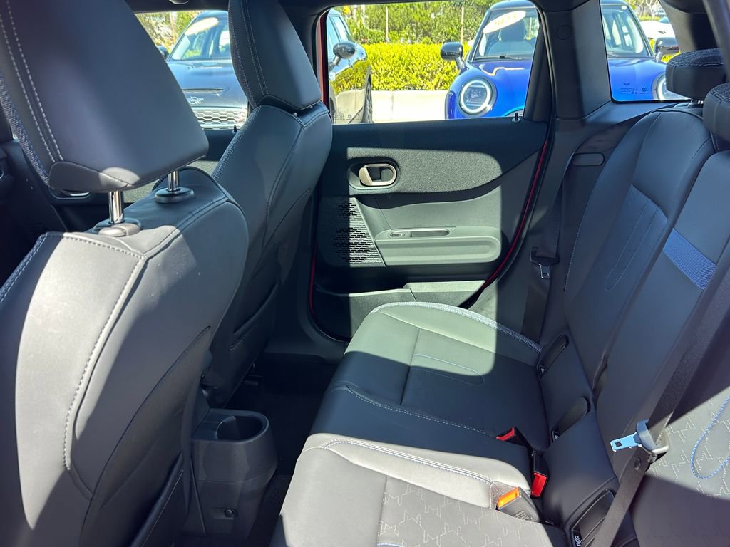 Used 2025 MINI Cooper S FWD image 29