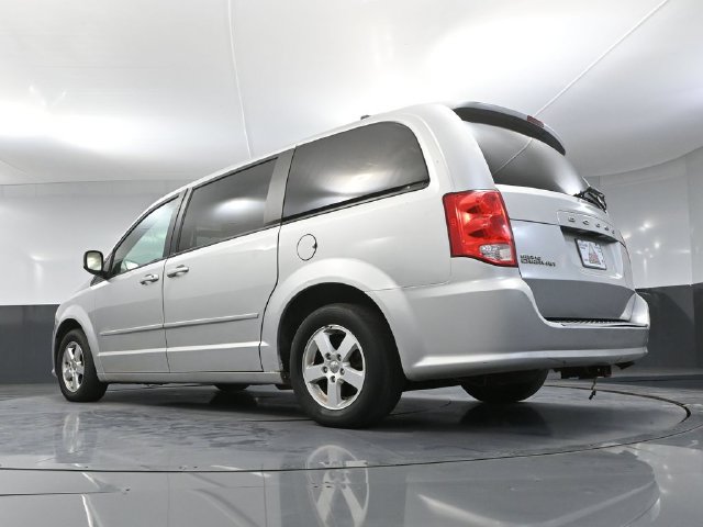Used 2012 Dodge Grand Caravan SXT FWD image 42