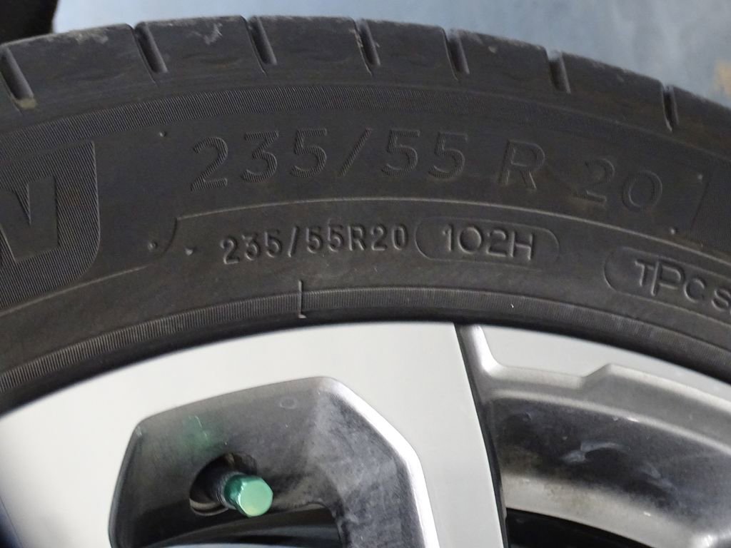 Used 2023 GMC Acadia Denali image 40