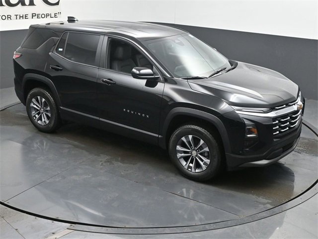 New 2026 Chevrolet Equinox LT w/ Convenience Package II image 16