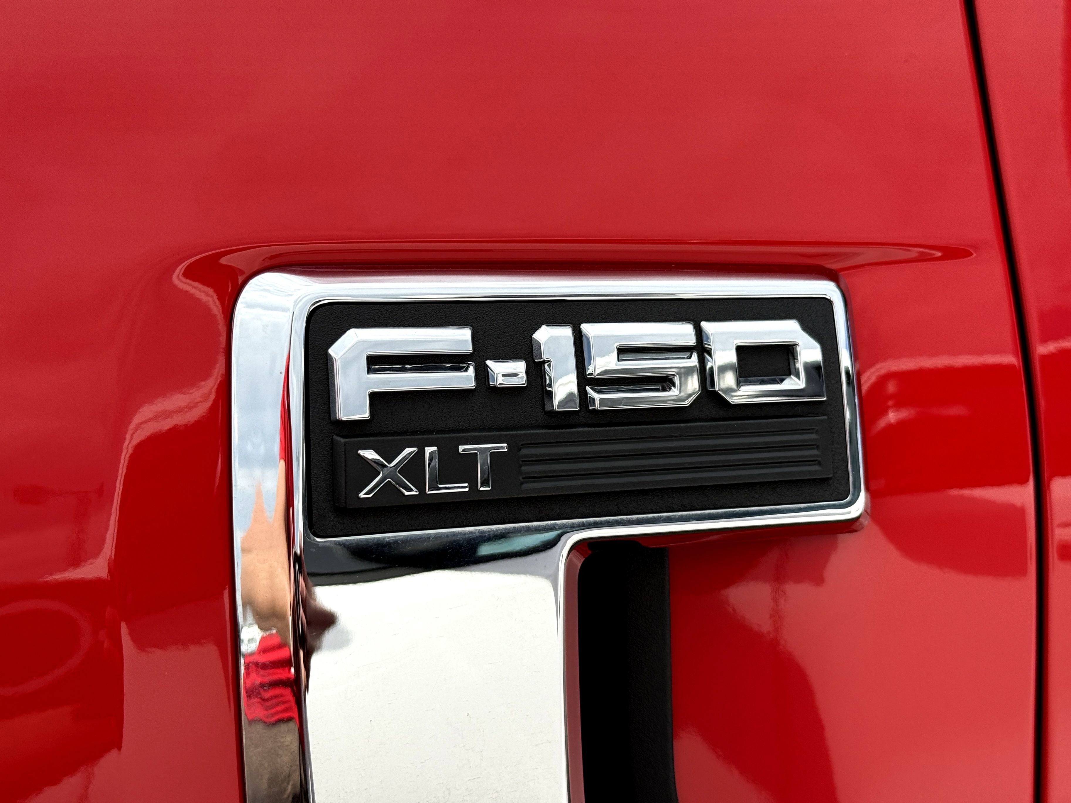 Used 2022 Ford F150 XLT w/ Equipment Group 302A High image 9