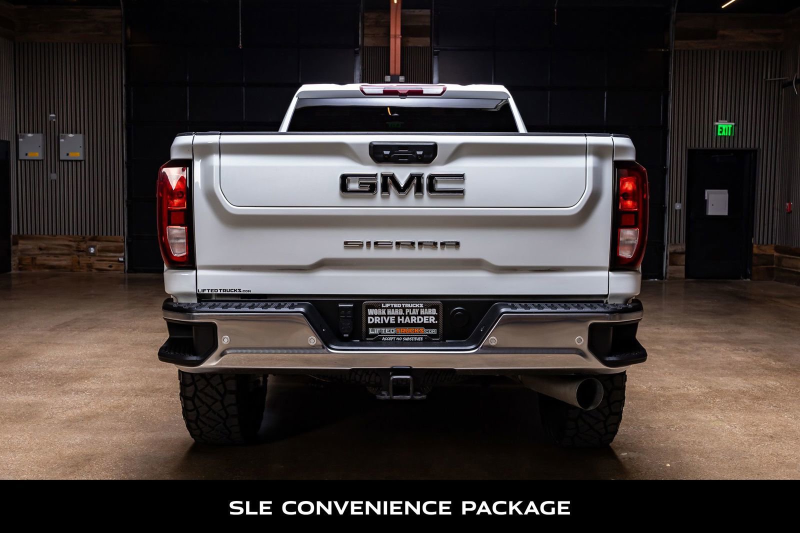 Used 2024 GMC Sierra 3500 SLE image 8