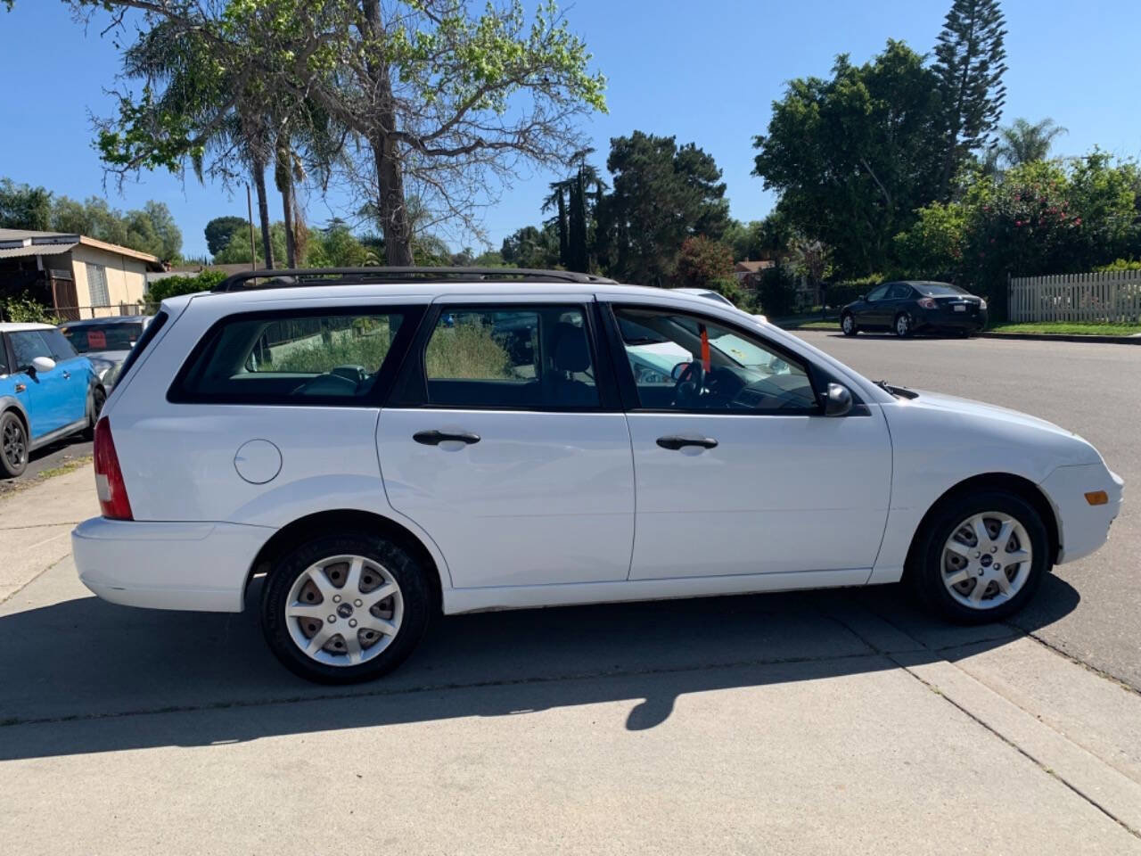 Used 2005 Ford Focus SE FWD image 7