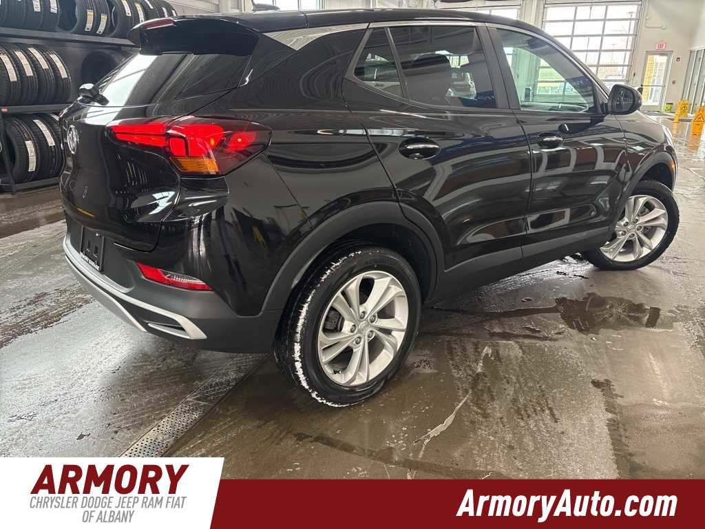 Used 2021 Buick Encore GX Preferred w/ Cold Weather Comfort Package image 4