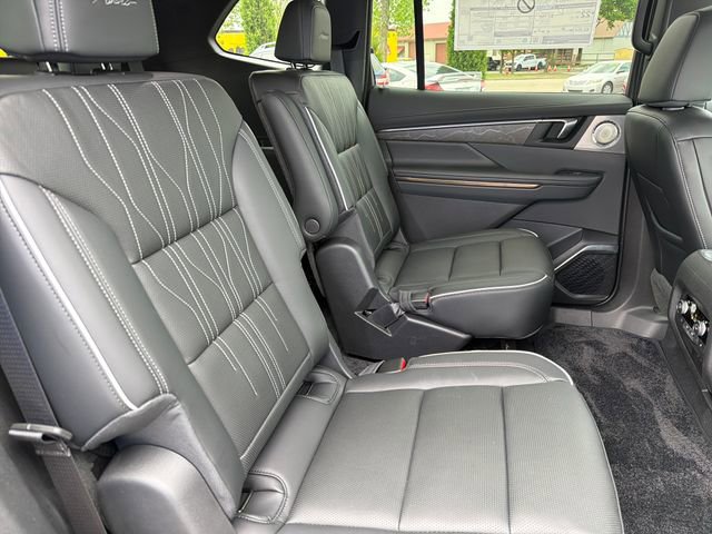 New 2026 Buick Enclave Avenir w/ Super Cruise Package FWD image 22