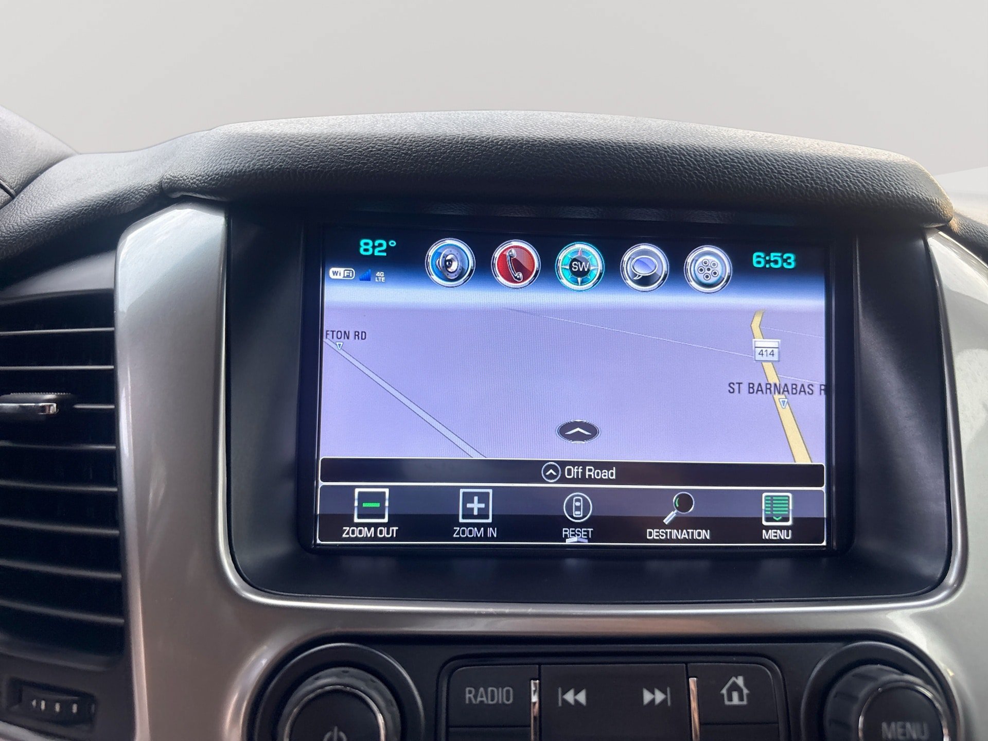 Used 2019 Chevrolet Suburban Premier w/ Premier Plus Edition AWD/4WD image 20