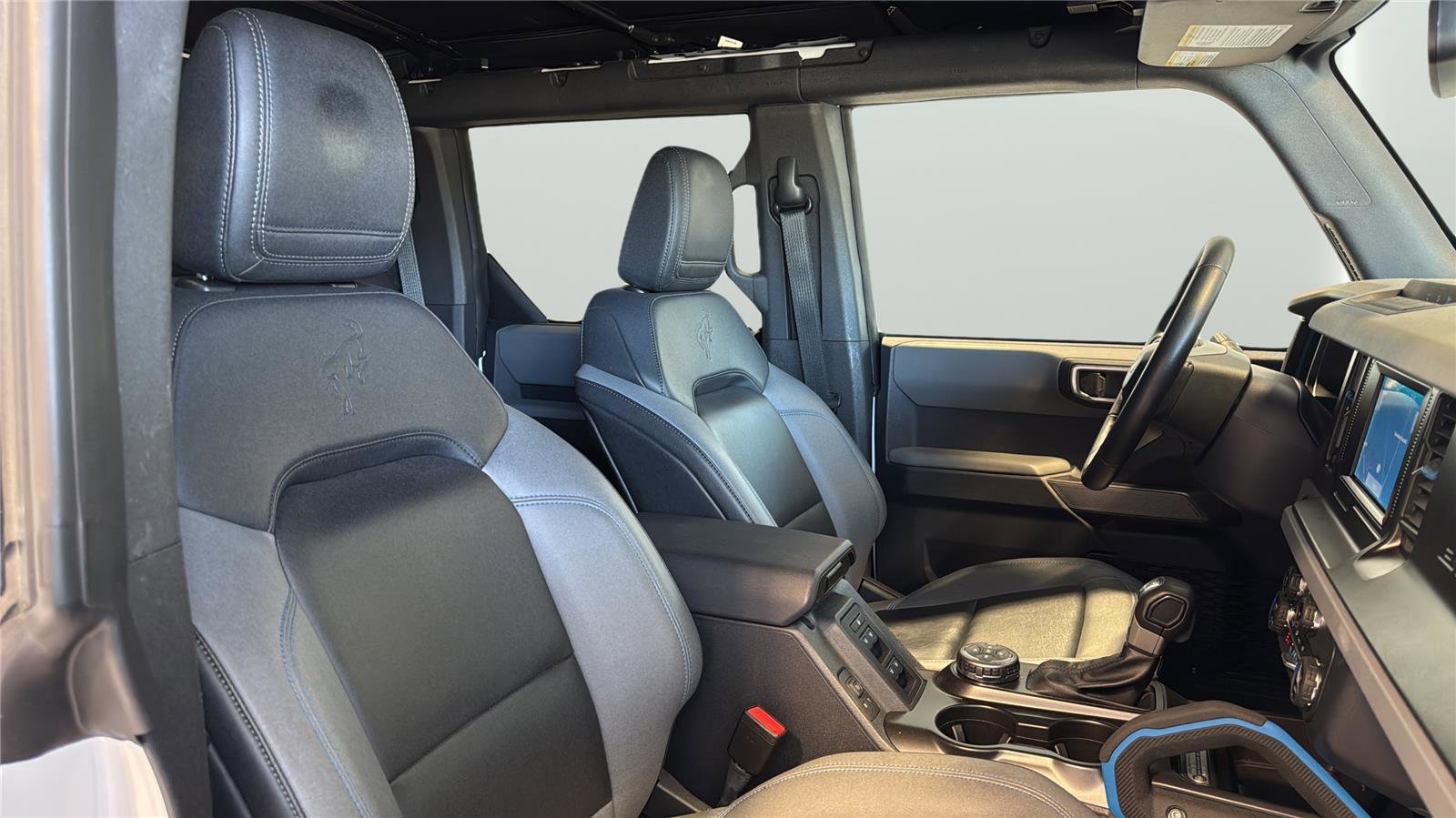 Used 2023 Ford Bronco Black Diamond image 14