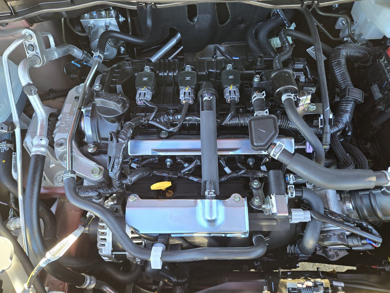 New 2025 Nissan Versa SR image 24