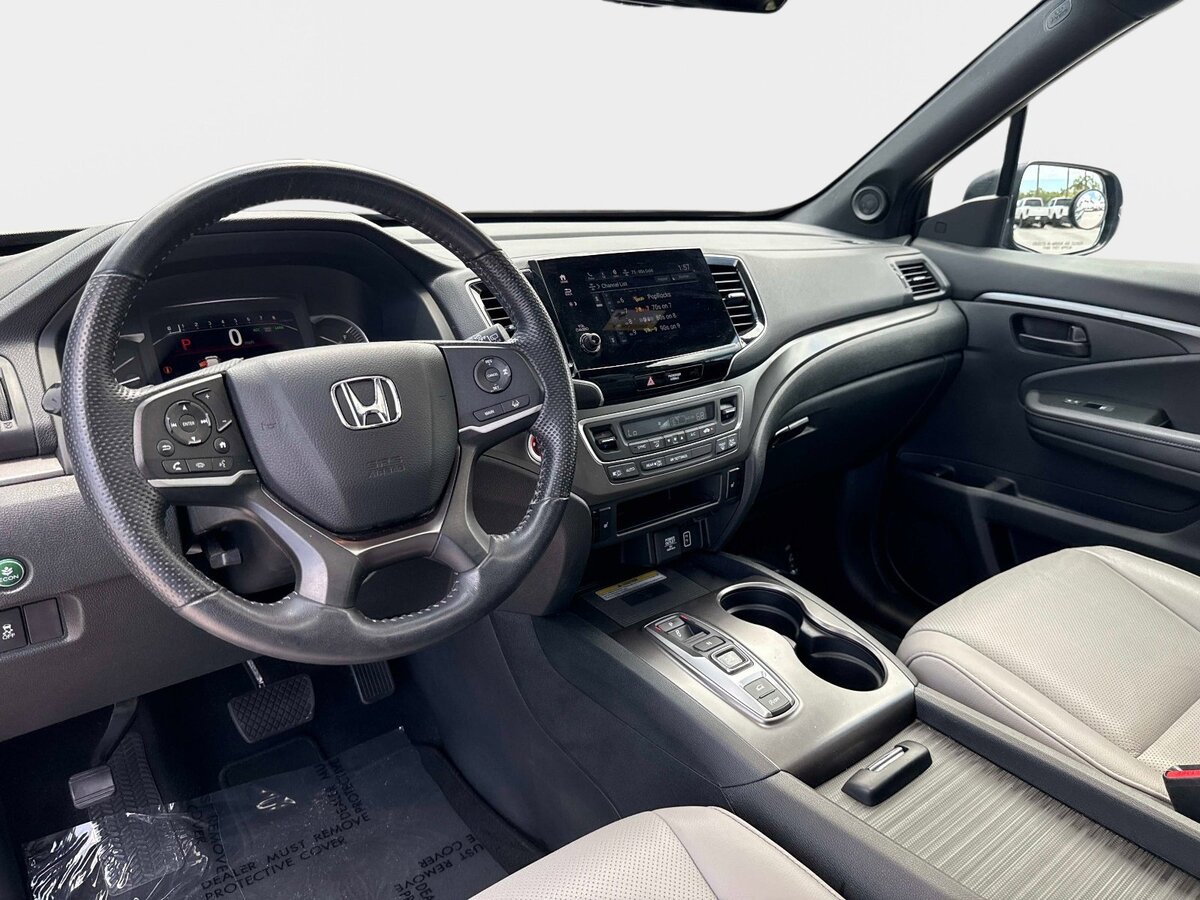 Used 2023 Honda Passport EX-L image 15
