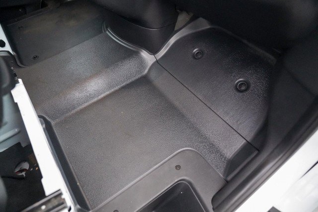 Used 2019 Mercedes-Benz Sprinter 2500 w/ Driver Convenience Package image 21