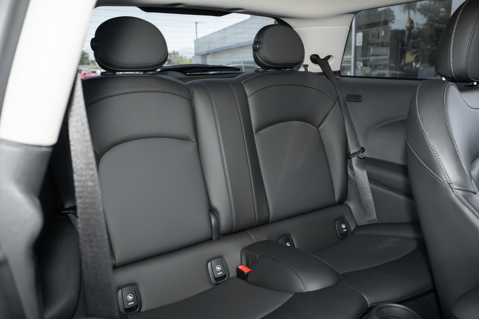 Used 2020 MINI Cooper S image 32