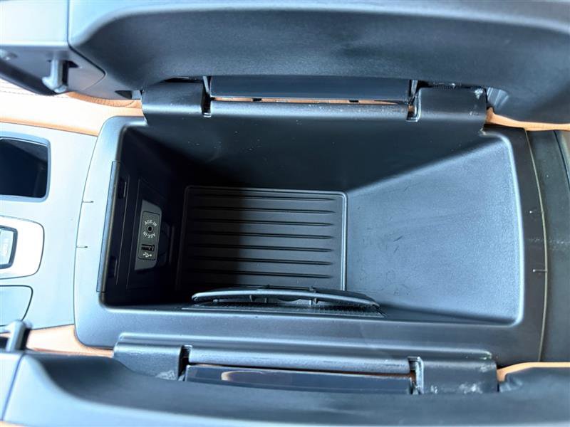 Used 2019 BMW X6 xDrive35i w/ M Sport Package image 31