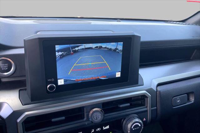 Certified 2025 Toyota 4Runner SR5 AWD/4WD image 27