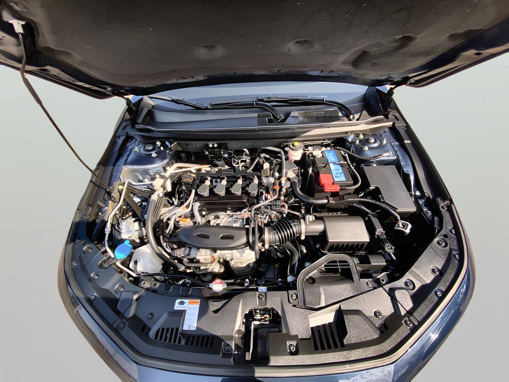 Used 2025 Honda Accord SE image 18